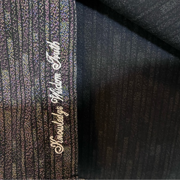 Men’s long sleeve button up - Picture 3 of 4